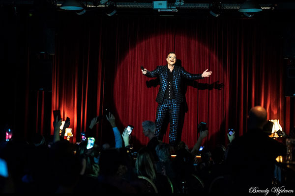 Dave van der Wal performing at the Blue Moon Cabaret - The Decadent Burlesque Soiree by Boudoir Noir Production, Finest Vintage Entertainment!